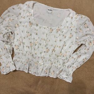 Arula White Floral Embroidered Smocked Blouse NWOT Size B Plus Size